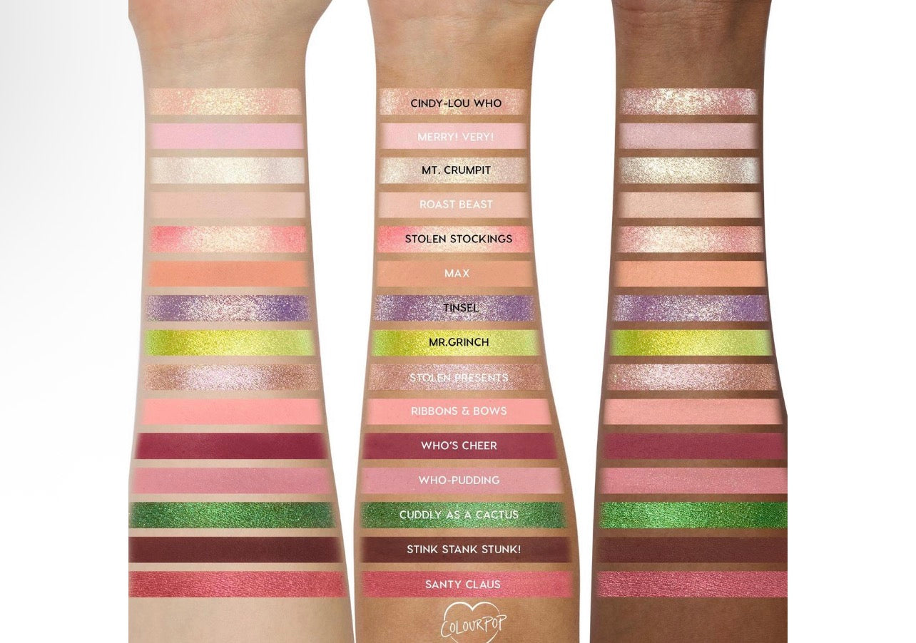 Airbrush Soft Focus Blush Brush #113 y ColourPop x The Grinch How The Grinch Stole Christmas Eyeshadow Palette